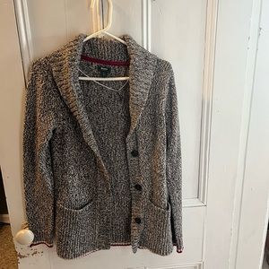 Roots cabin button up cardigan